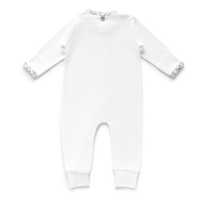 Sleeper with a zipper